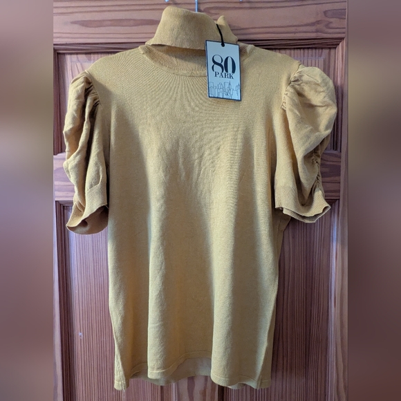80 Park Short Sleeve Sweater - Picture 1 of 6